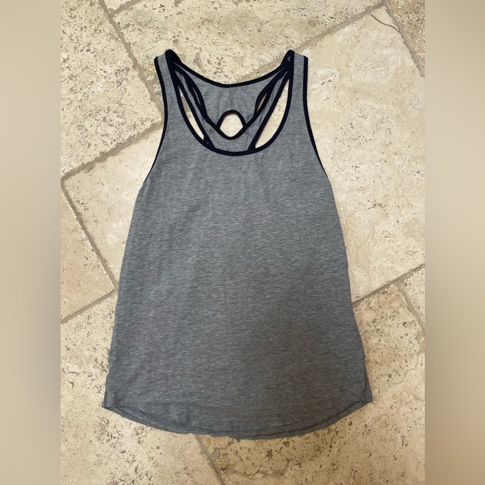 Lululemon Gray Tank size 4